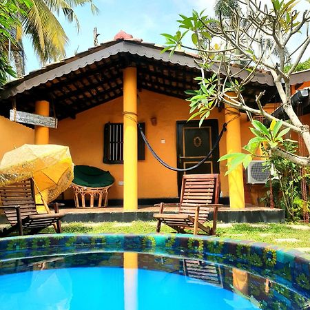 The Fat Mermaid Otel Mirissa Dış mekan fotoğraf